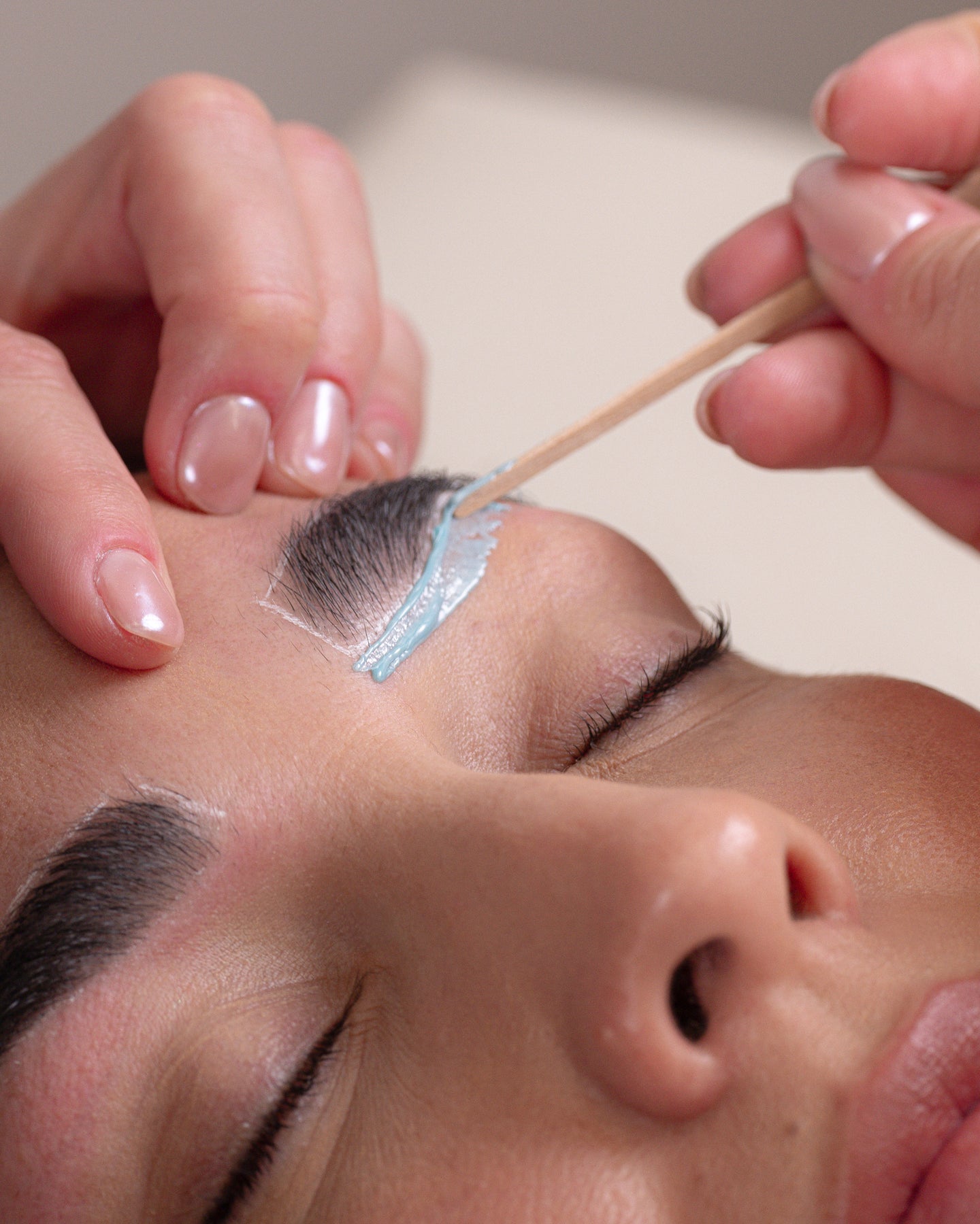 Sculpting Brow Wax