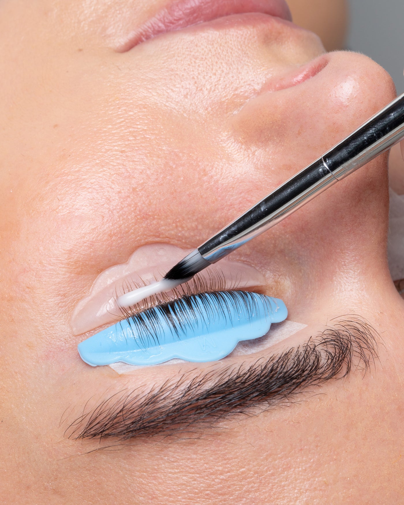 Glide On Application Brush